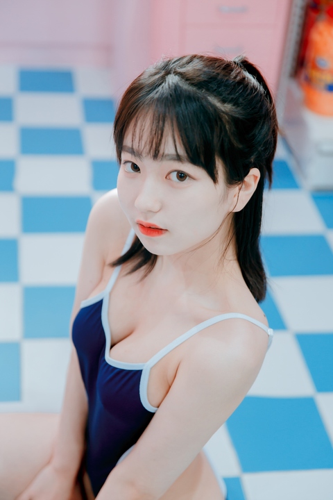 Sehee (세희) x JOA 20. AUGUST Vol.2 .jpg